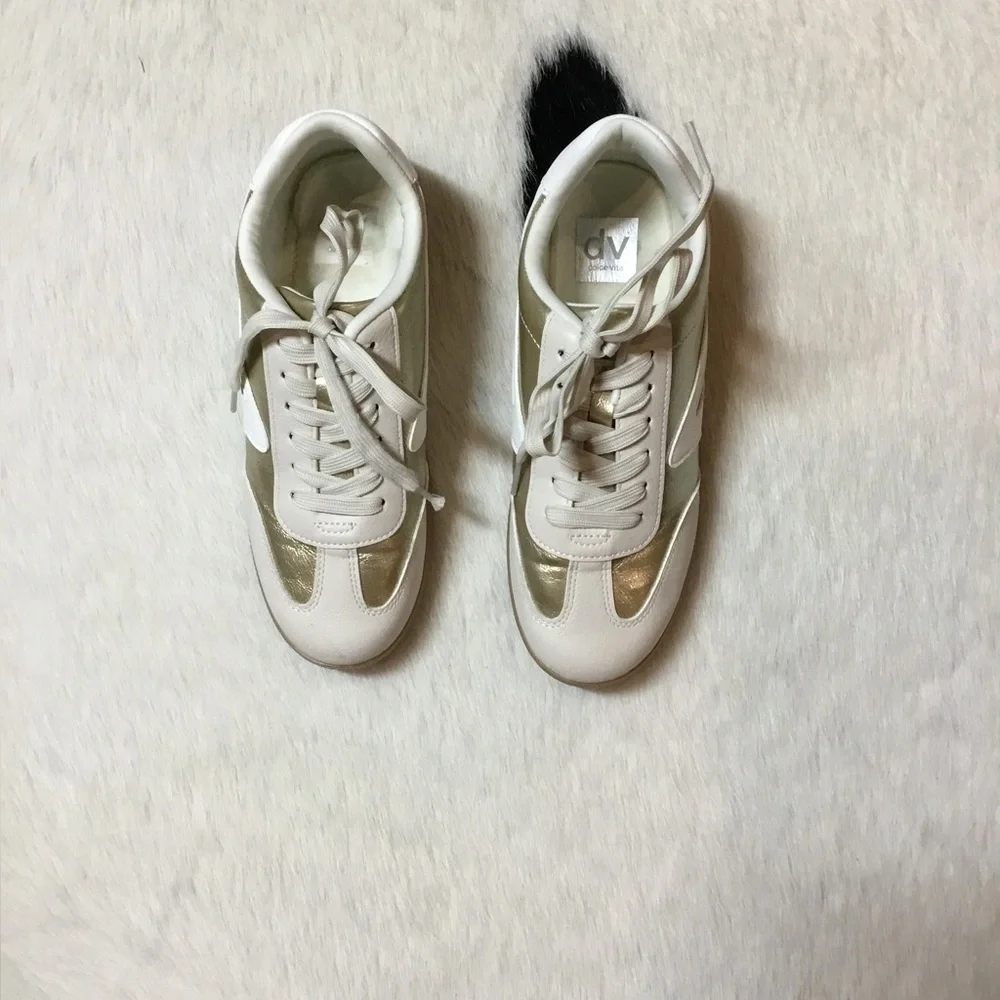 DV by Dolce Vita Quantum sneakers in a gold and white/tan colorway